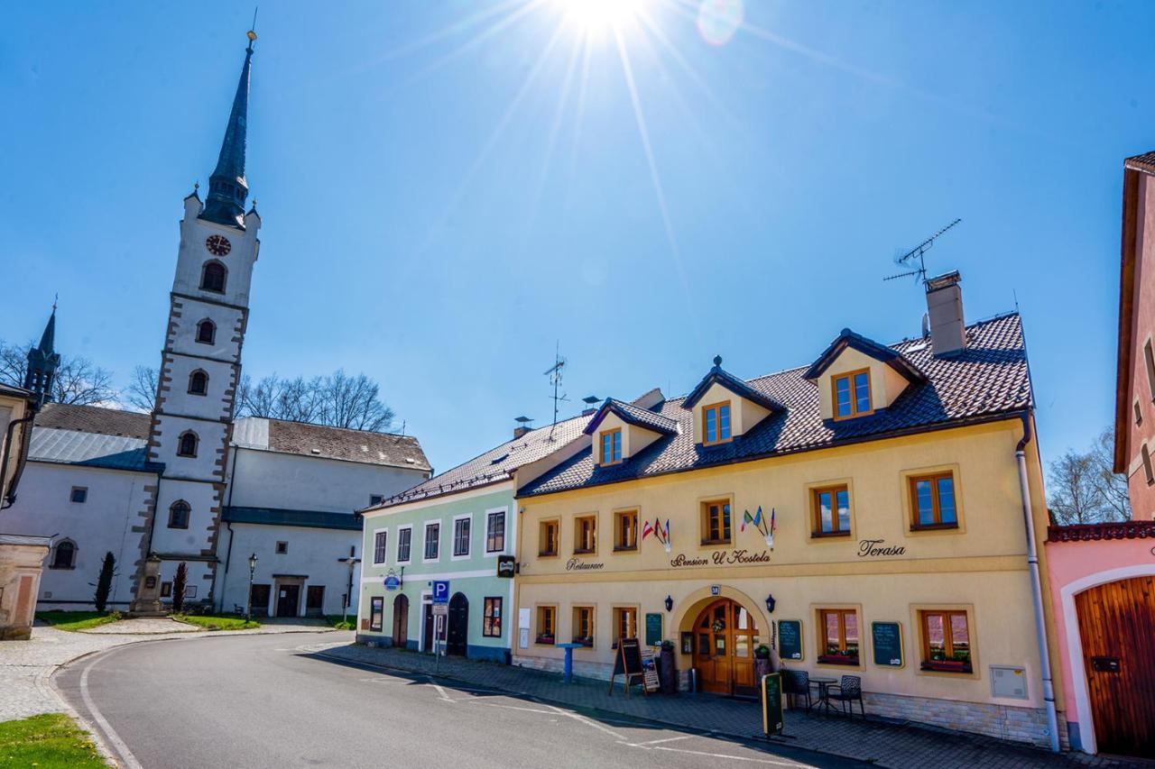 Pension U Kostela Frymburk nad Vltavou Exterior foto