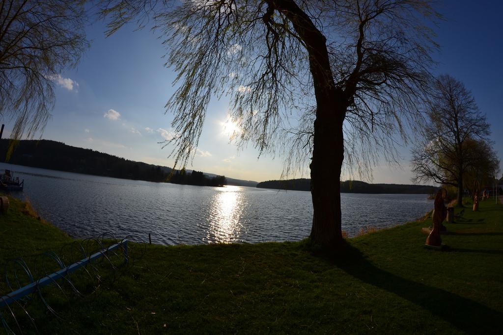 Pension U Kostela Frymburk nad Vltavou Exterior foto